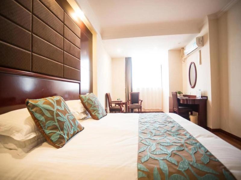 Greentree Inn Jiangsu Wuxi Dongting Leather City Express Hotel Esterno foto